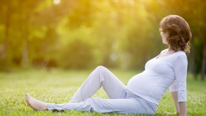 Summer pregnancy: Stay cool and healthy with these tips