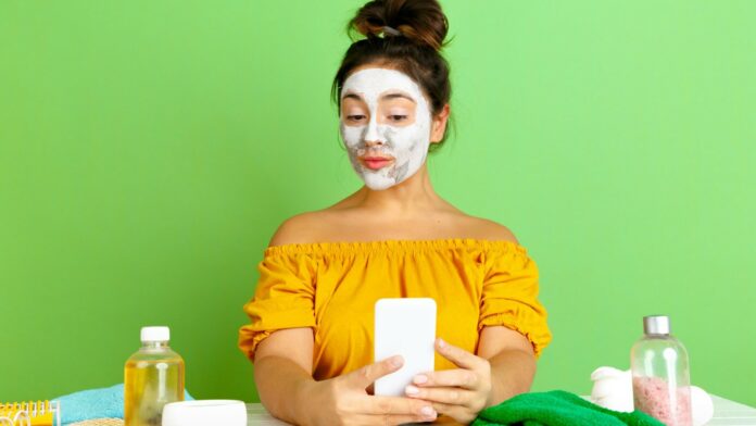 Best face bleach for sensitive skin: 6 top picks for you!