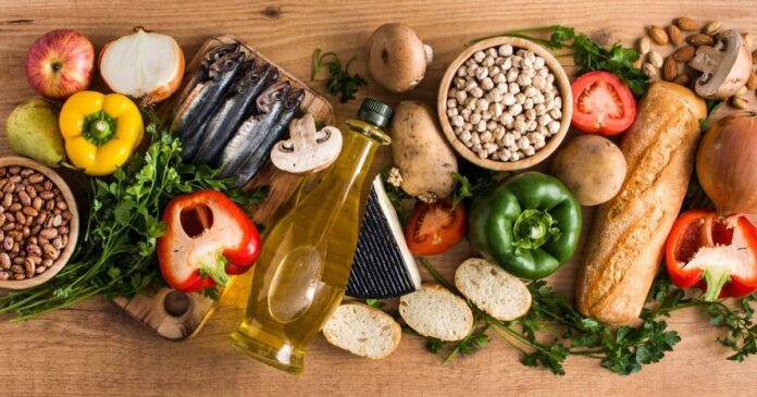 The Mediterranean Diet and Diabetes