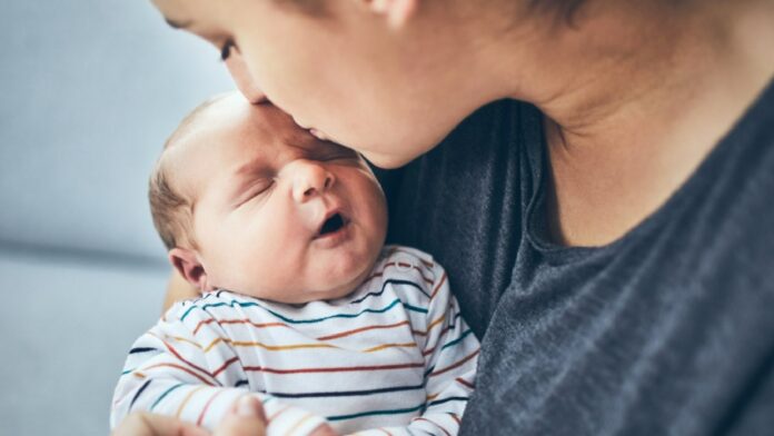 9 tips to take care of your preterm baby at home