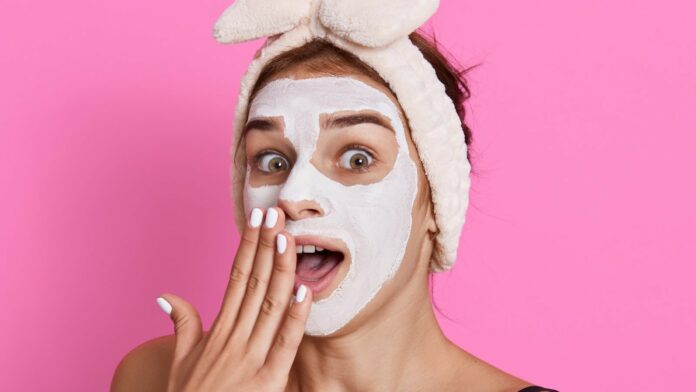 5 amazing benefits of yogurt face mask and how to use it