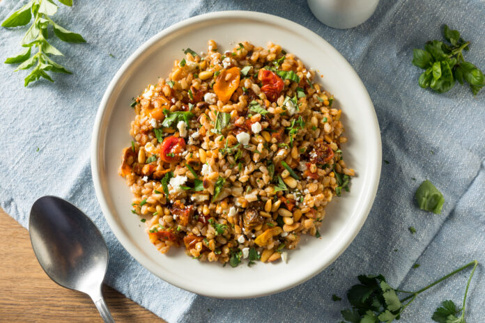 The ‘Big 4’ Health Benefits of Farro That Make This Ancient Grain a Modern Favorite for Dietitians