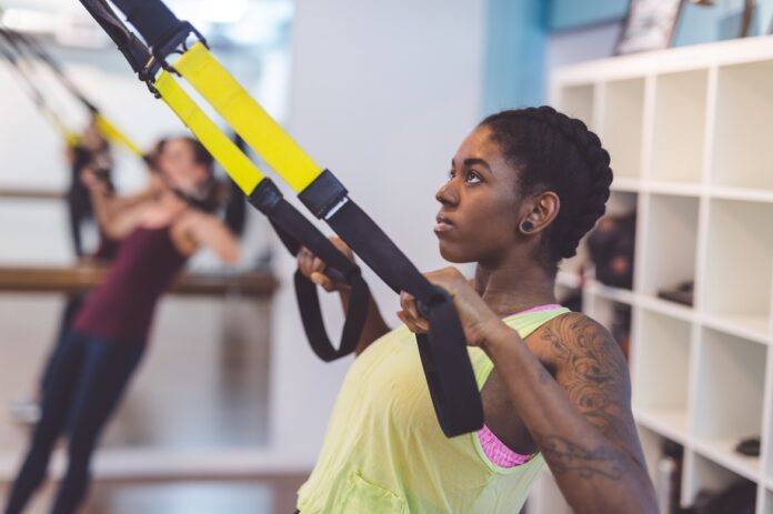 This TRX Workout Strengthens Your Entire Body at Once—and It Only Takes 10 Minutes