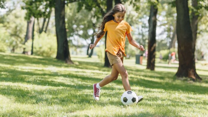 10 outdoor games for kids: Fun ways to stay fit this summer