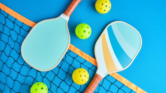Stay fit with the best pickleball rackets: 5 picks to boost your cardio and core strength