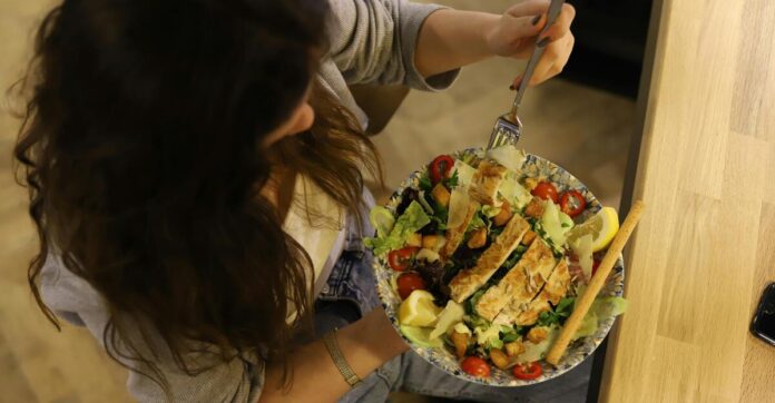 12 Food Habits That Help You Stay Energized All Day