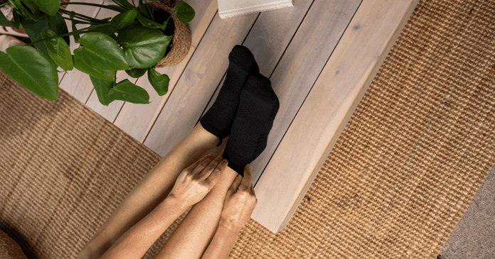 Low Profile, High Comfort: Styling Ankle Compression Socks for Casual and Active Days