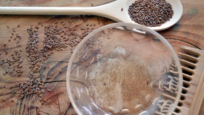 This DIY flaxseed keratin treatment at home is a must-try for shiny hair naturally!