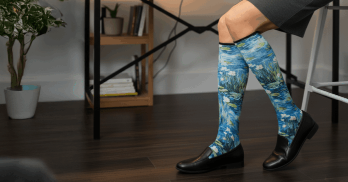 The Ultimate Compression Sock Guide for Busy Professionals on Their Feet