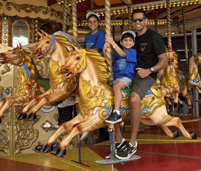 Families celebrate a day out at Luna Park ahead of World Diabetes Day