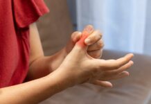 5 ways to reduce uric acid levels and prevent joint pain naturally 5 ways to reduce uric acid levels and prevent joint pain naturally